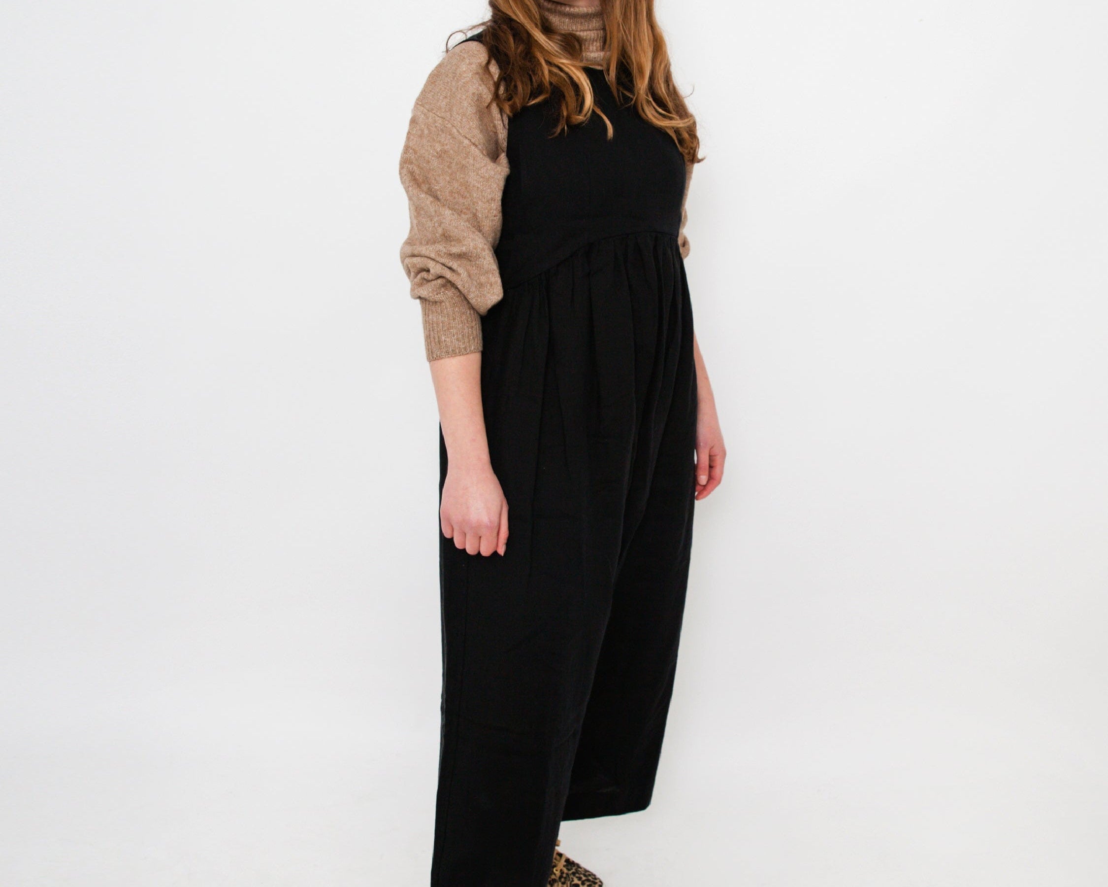 JOURNY Linen Jumpsuit Ada Black 7