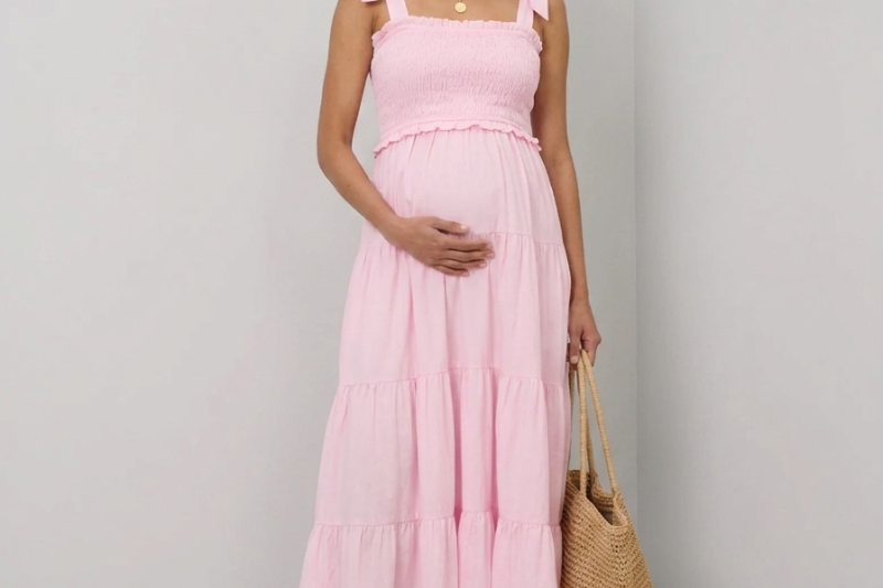 Breastfeeding Wedding Guest Dresses You'll Love + Style Tips For The Creators Breastfeeding Wedding Guest Dresses You'll Love + Style Tips For The Creators