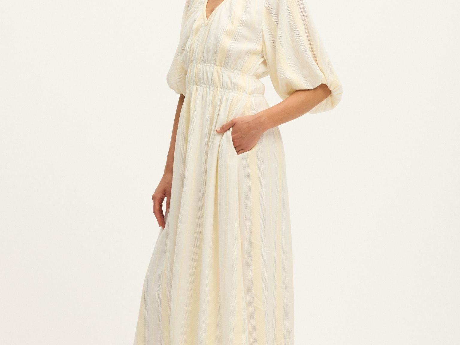 Bella Waffle Maxi Dress in Ecru and White by Summery Copenhagen – bump-friendly cotton maternity summer dress with button-down front