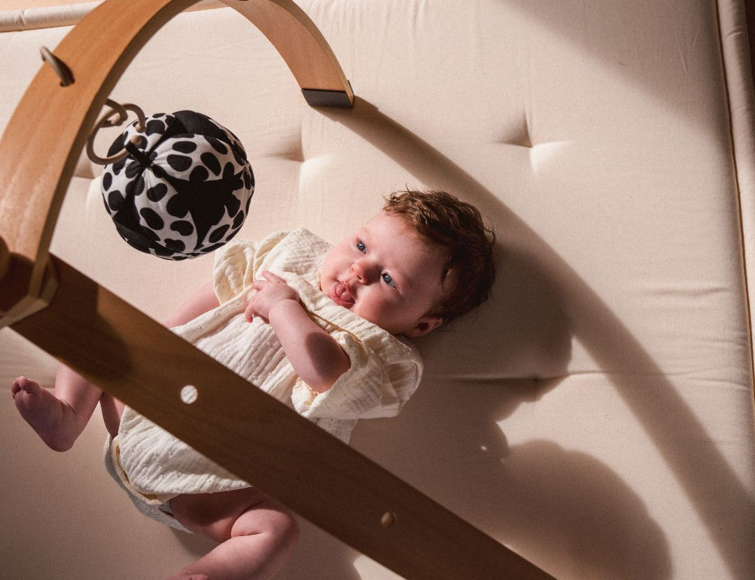 Etta Loves Sensory Grasp Ball 2