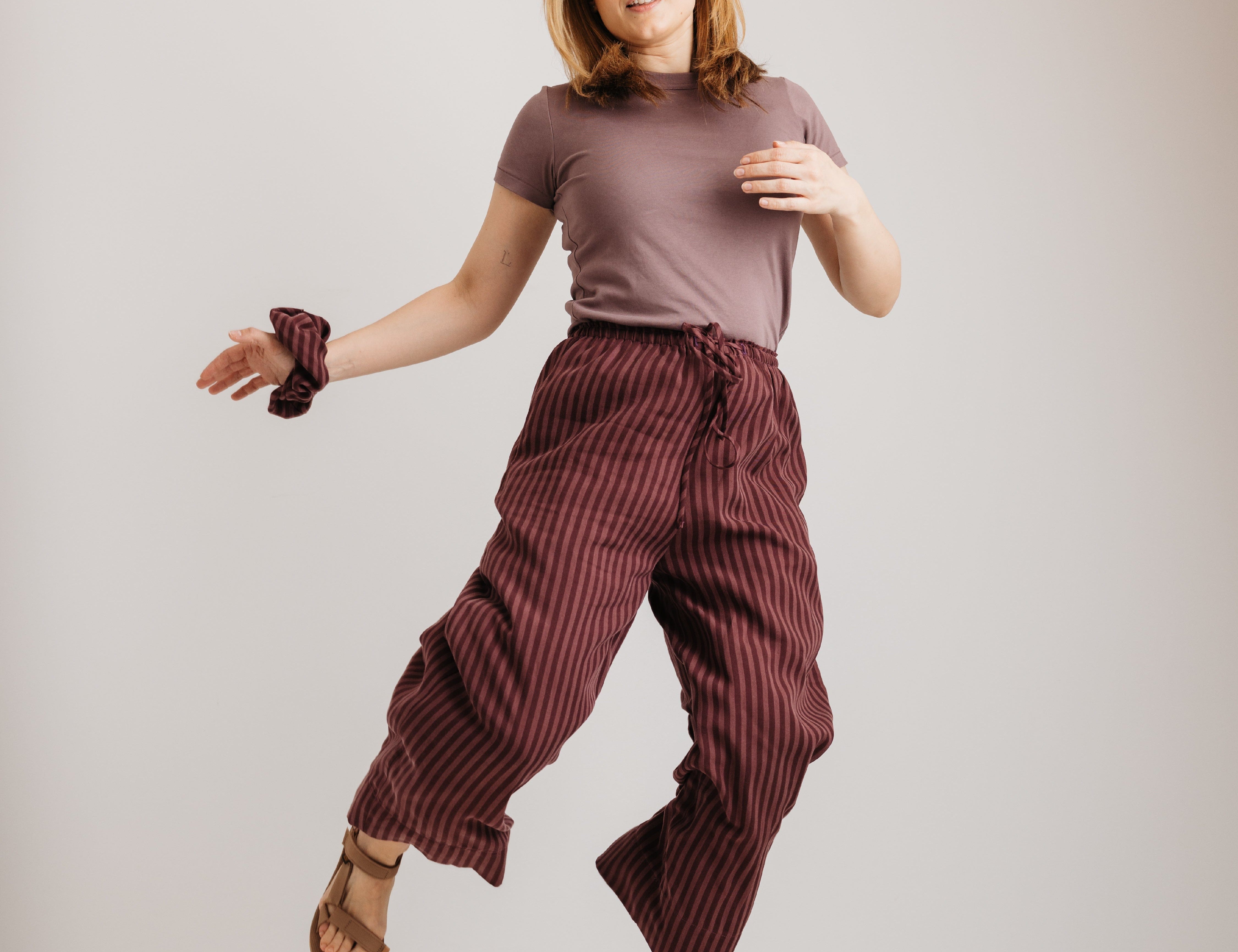 JOURNY The Daisy Trouser Burgundy Stripe 1
