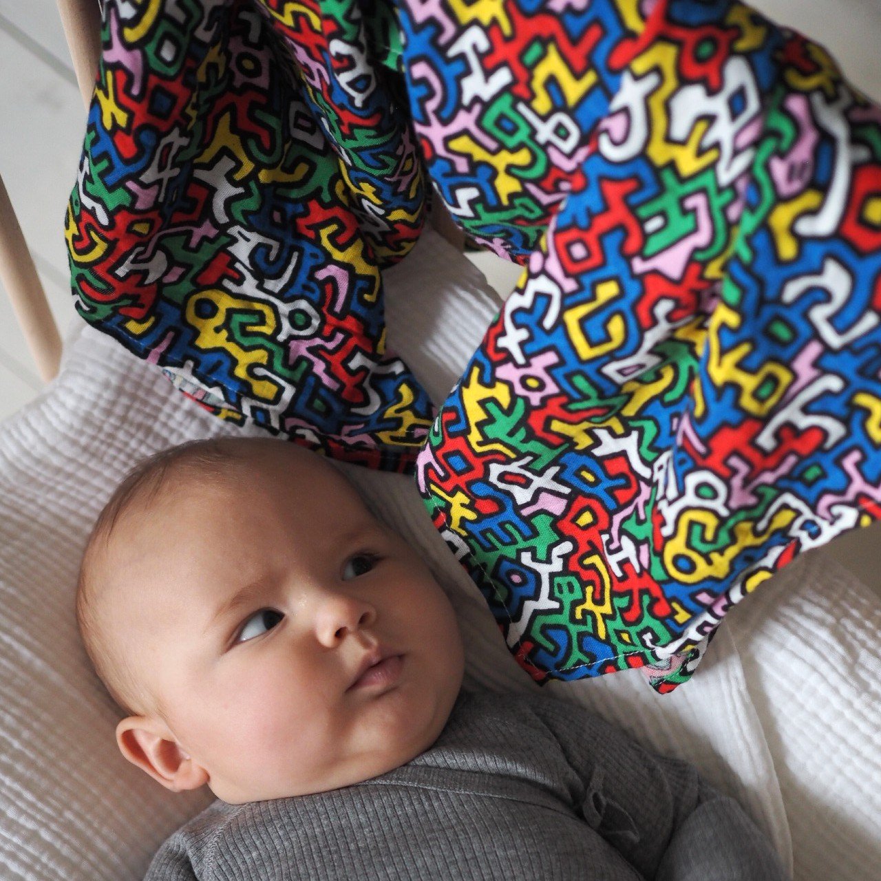 Etta Loves Etta Loves X Keith Haring 2 Pack Muslin Squares 4