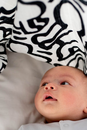 Etta Loves Etta Loves X Keith Haring Baby Muslin 2