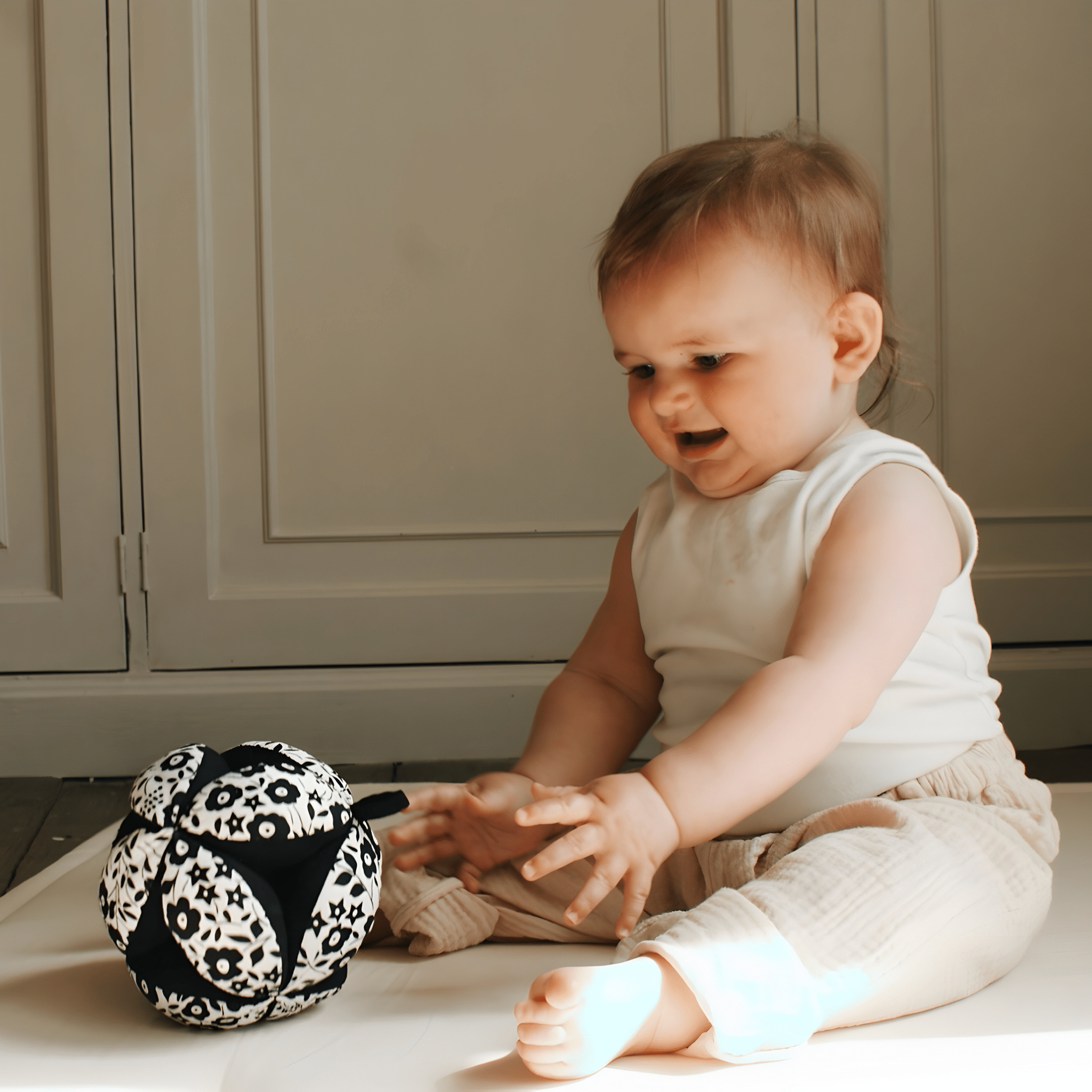 Etta Loves Etta Loves X Liberty Sensory Grasp Ball Suitable From Birth 5
