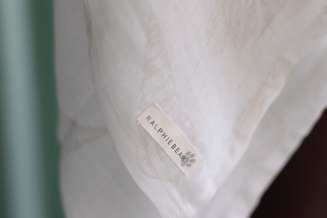 Ralphie Bear Seashell Large Swaddle Muslin 14