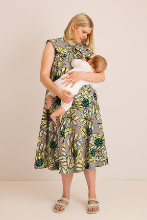 JOURNY Lucy Dress Maternity Breastfeeding Friendly Abstract Green Printed Linen 4