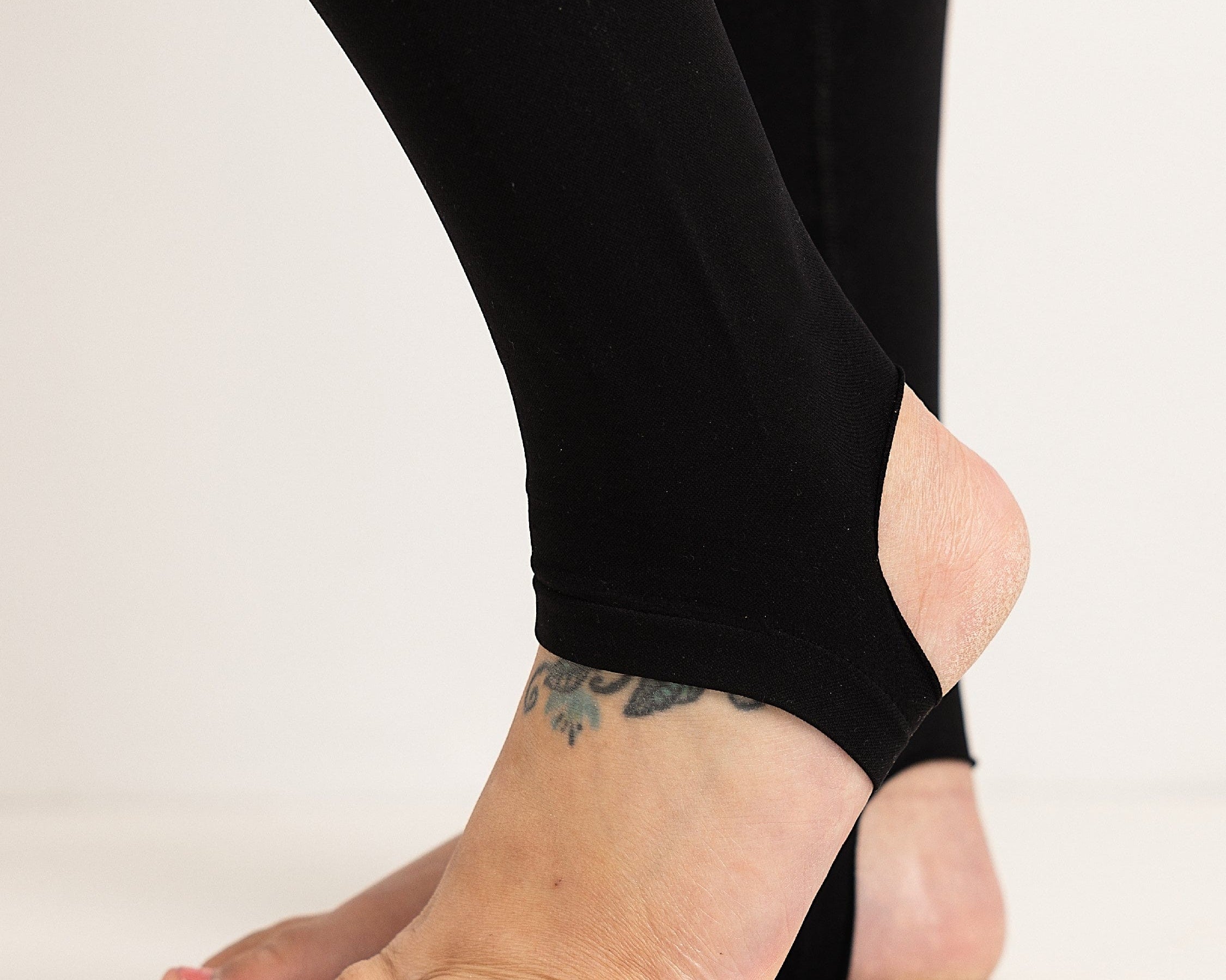 JOURNY Penny Leggings Maternity Postpartum Leggings Bump Supporting Black 5