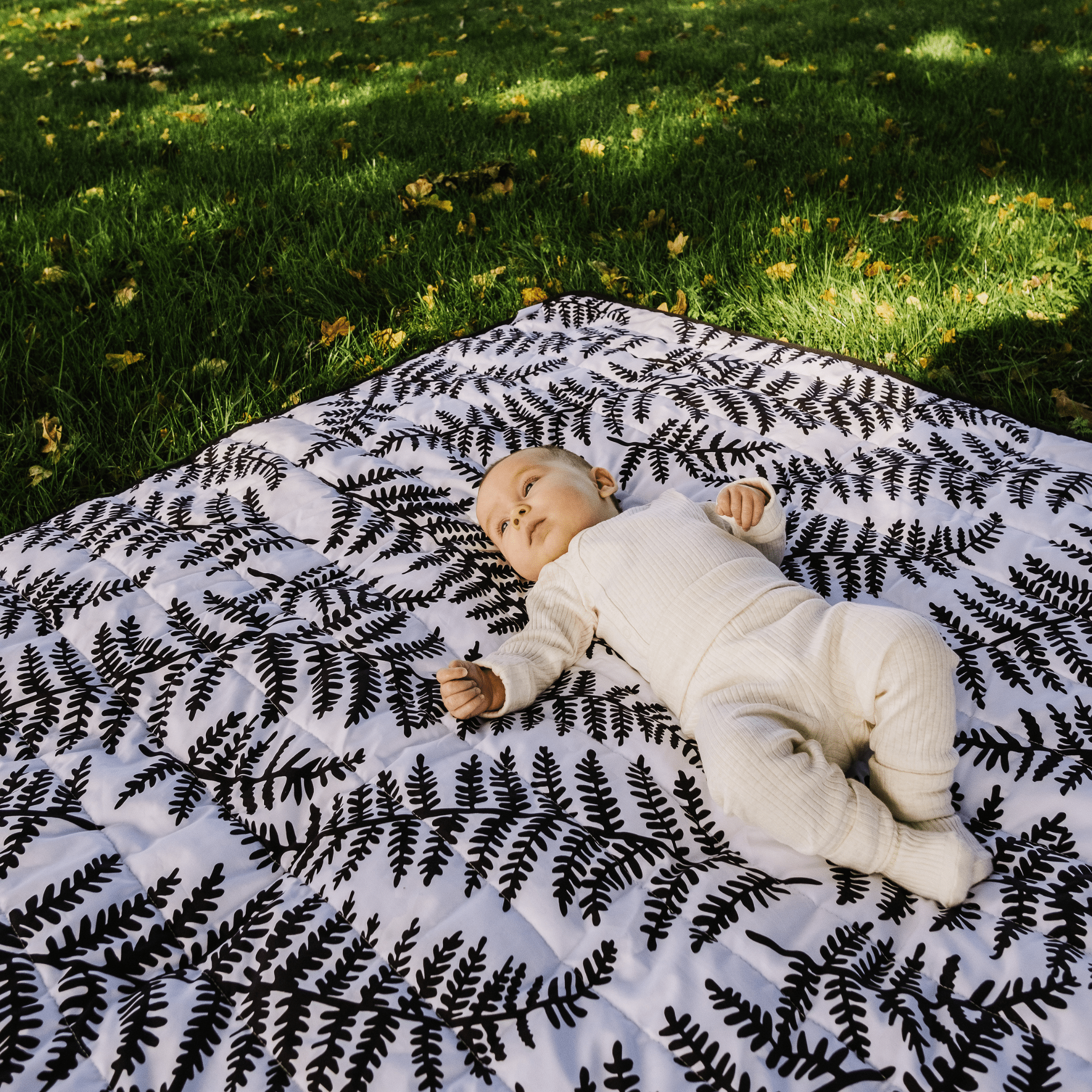 Etta Loves Outdoor Playmat 4
