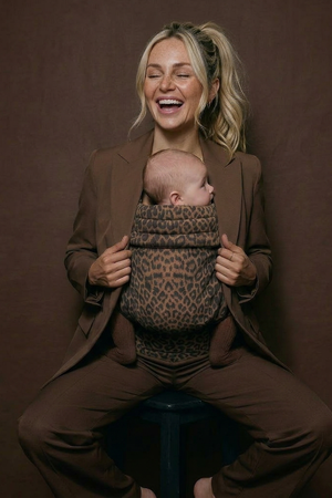 Bizzi Growin Nomad Air Animal Print Baby Carrier Savannah 1
