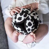 Etta Loves Sensory Grasp Ball 1