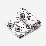 Etta Loves Xl Dandelion Muslin 1